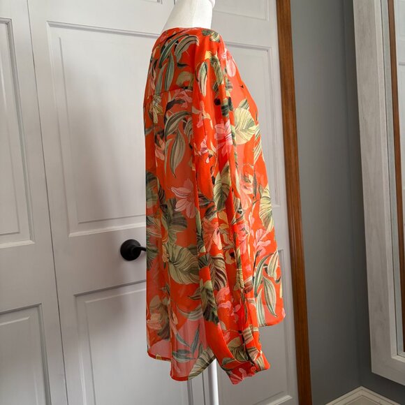 Chico's Size 14 Orchid Pleated Sleeve Blouse, Like New, Sheer, Lightweight - Picture 5 of 9